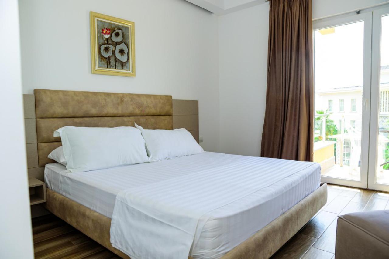 דרמי Hotel Orange מראה חיצוני תמונה