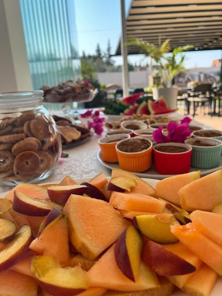 דרמי Hotel Orange מראה חיצוני תמונה
